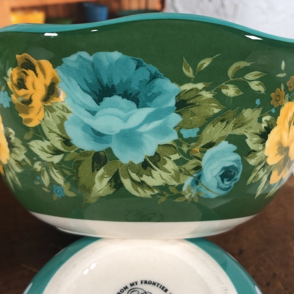 Pioneer Woman Rare Rose Shadow Nesting Measuring Bowls Cups Set of 4 - Picture 6 of 17